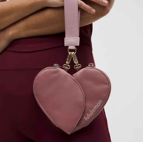 Lululemon dual heart Wristlet (Spiced Chai/Pink Haze/Gold) - Picture 5 of 6